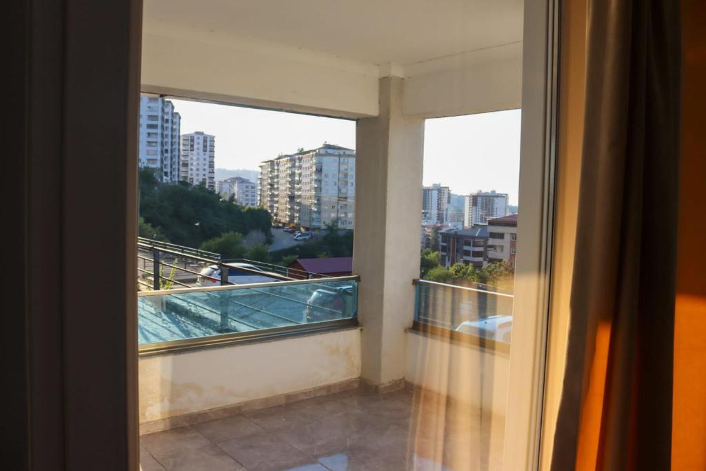 لابی و فضای عمومی BAHAR RESIDENCE - تصویر ۵