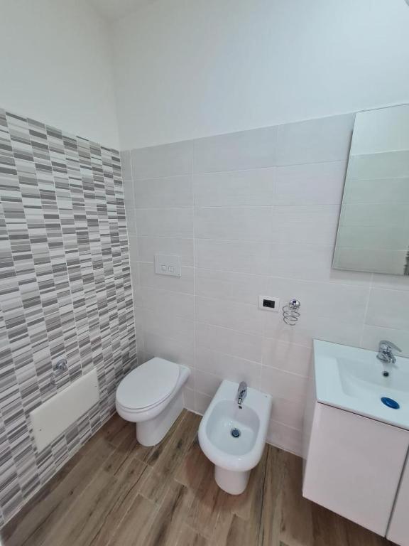 Koupelna v ubytování Scauri Rooms B&B