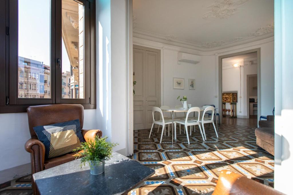 Posedenie v ubytovaní b21-Apartamento Modernista para Grupos