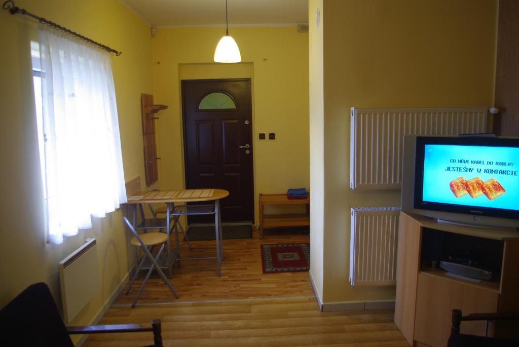 Zajazd Biały Dom - Habitación Gemela De Presupuesto