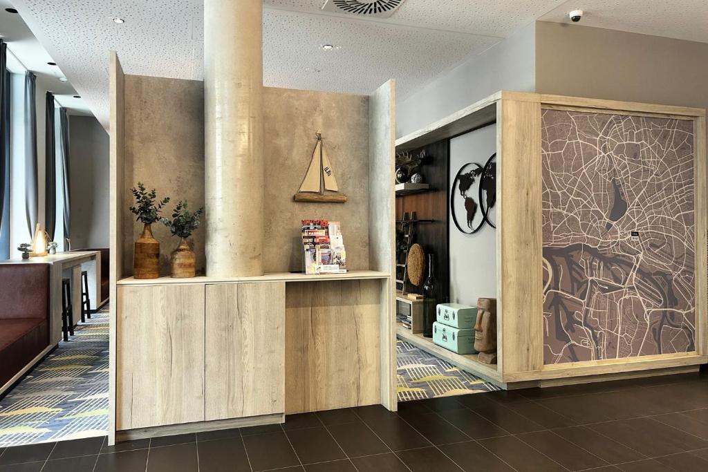Vstupní hala nebo recepce v ubytování Holiday Inn - the niu, Yen Hamburg City by IHG