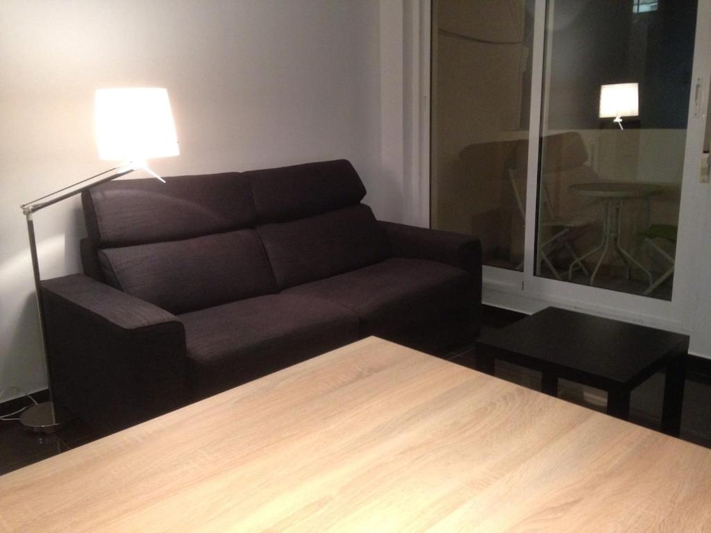 Et opholdsområde på Áticos Puerta Del Sol