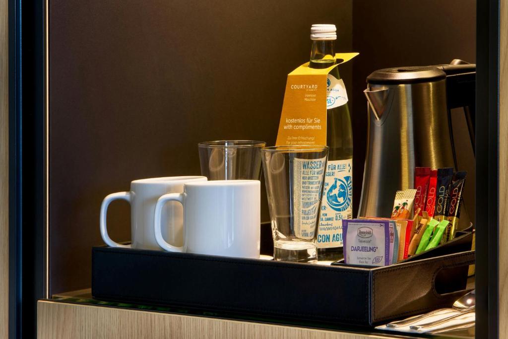 Courtyard by Marriott Hannover Maschsee - Resim 32