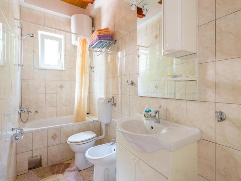 Apartments Kirigin - 1