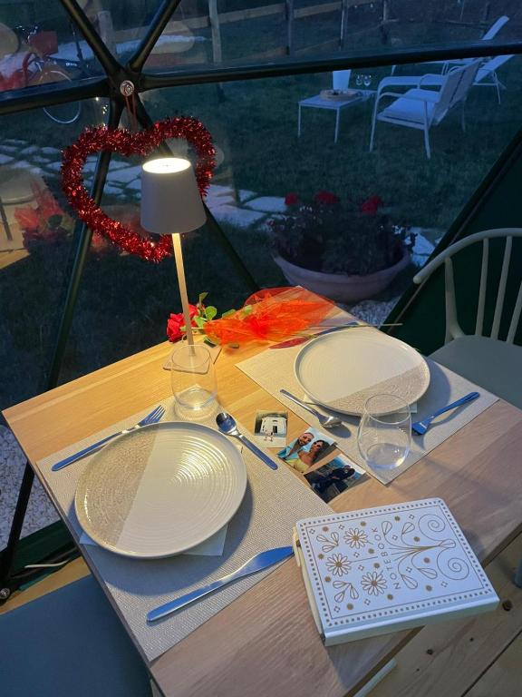 Fotografie z fotogalerie ubytování Glamping Monte Velino v destinaci Massa dʼAlbe