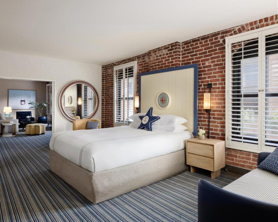 Argonaut Hotel, a Noble House Hotel photo
