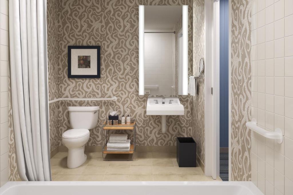 Argonaut Hotel, a Noble House Hotel - 