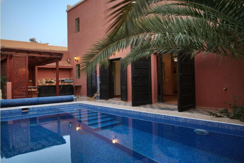 Bazén v ubytování Villa Zazate private pool & starry garden nebo v jeho okolí