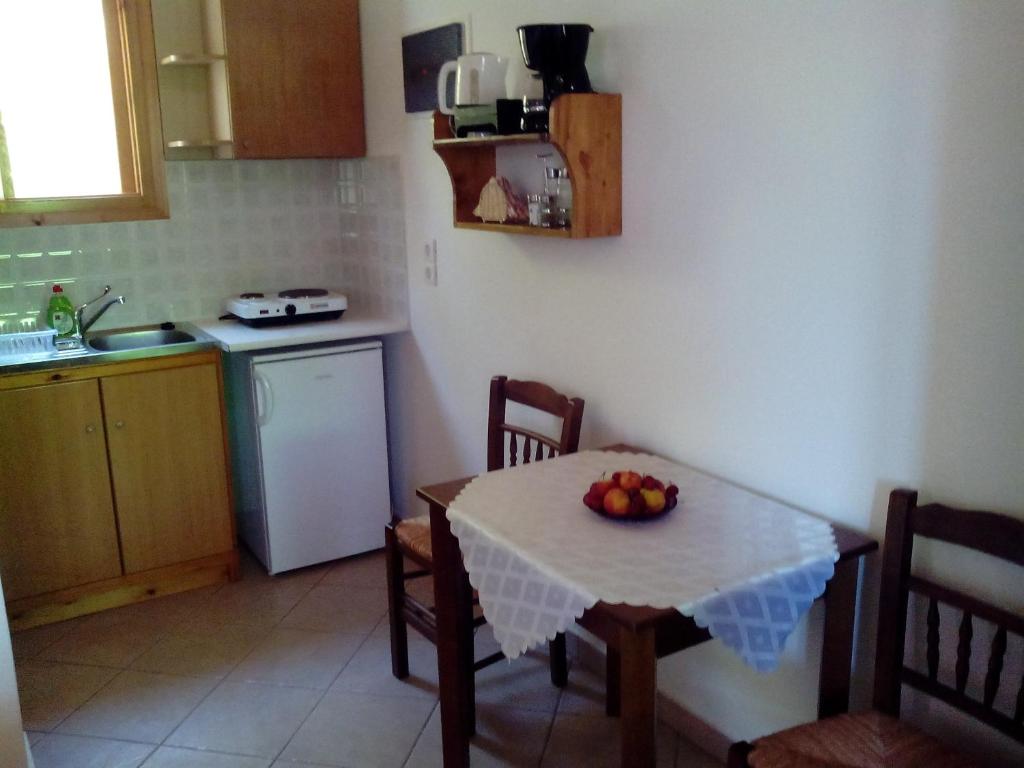 Drakano Rooms Ikaria Faros - 2