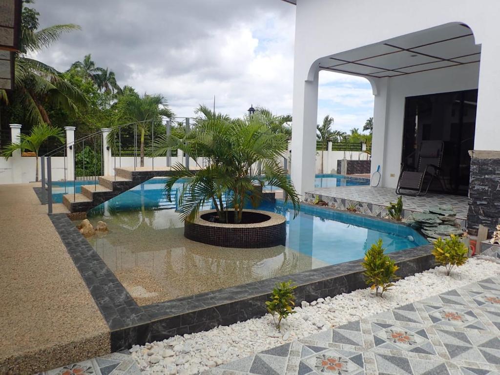 Piscina di PalomaVilla Resort o nelle vicinanze