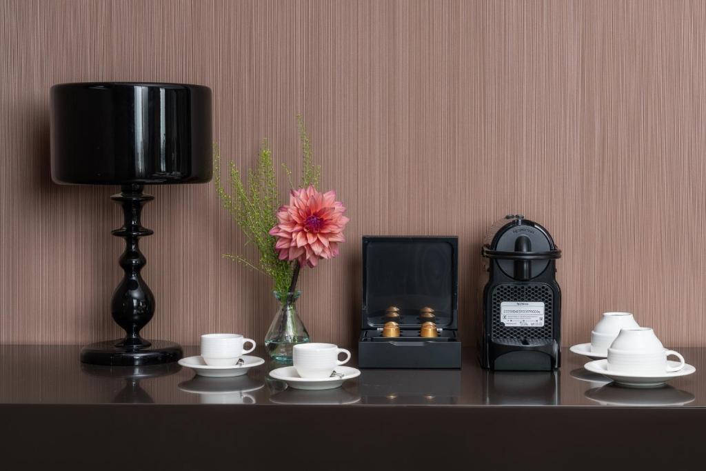 
Premium King Room - Non-Smoking
