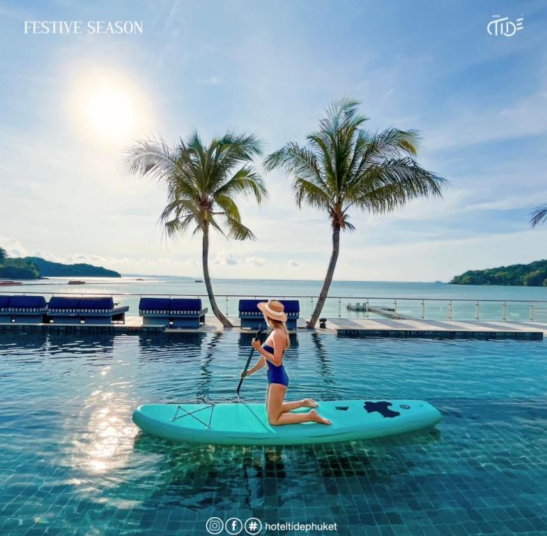 Hotel Tide Phuket Beachfront - Resim 5