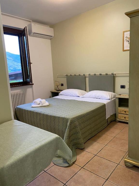 Il Castagno - Camera King Con Vista Montagna