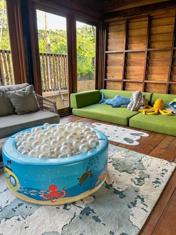 Posezení v ubytování Vignette Collection Dinso Resort & Villas Ko Chang by IHG