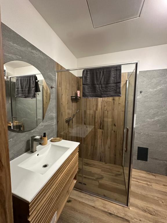 Koupelna v ubytování Apartmán Losonci