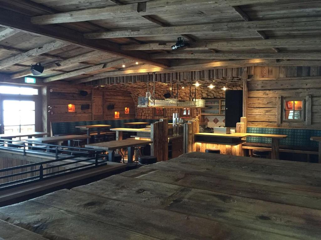 A restaurant or other place to eat at Hotel Auhof