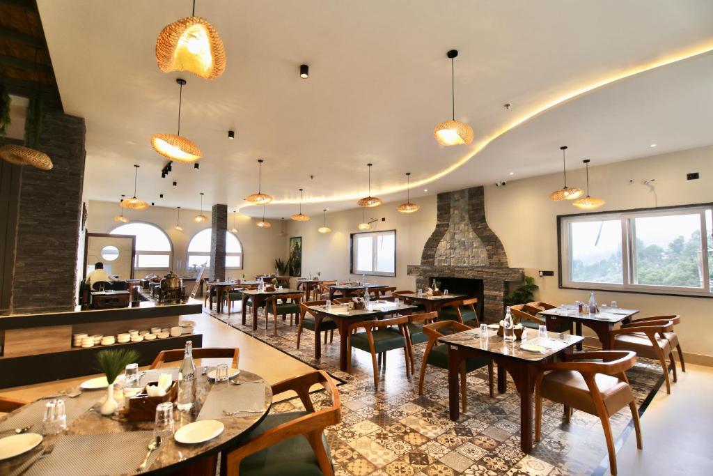 Restaurace v ubytování Hotel Cloud End Lansdowne