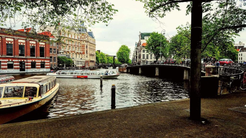 
Double or Twin Room with Canal View
