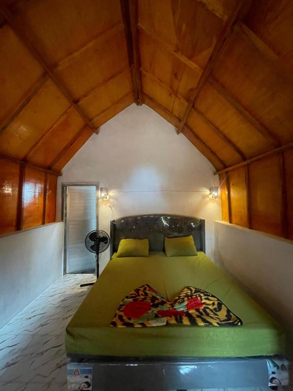 Ecotourism Bukit Lawang Bungalow - Double Room With Private Bathroom