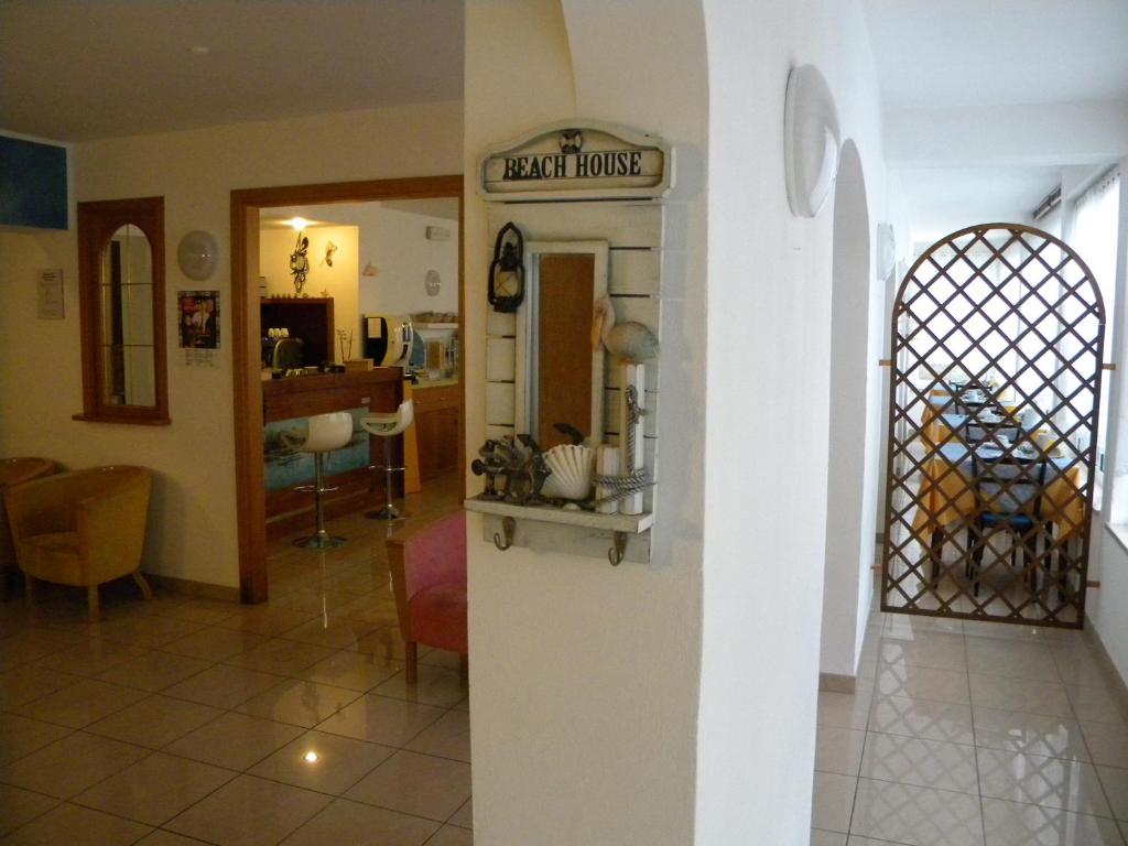 Kuchyň nebo kuchyňský kout v ubytování Hotel Eliani