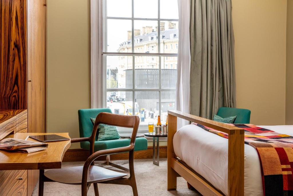 The Megaro Hotel - Kings Cross St Pancras, London - Resim 26