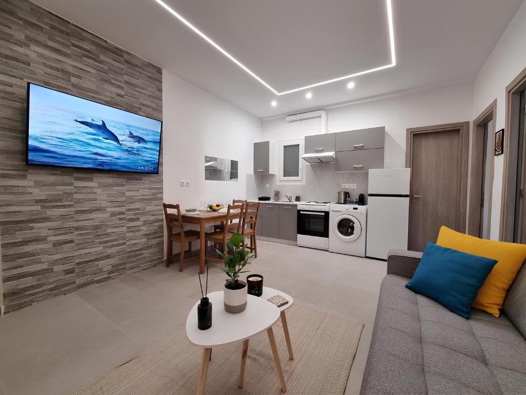 Renovated 2-Bedroom Apartment with Balcony 62sqm Near Athens Center