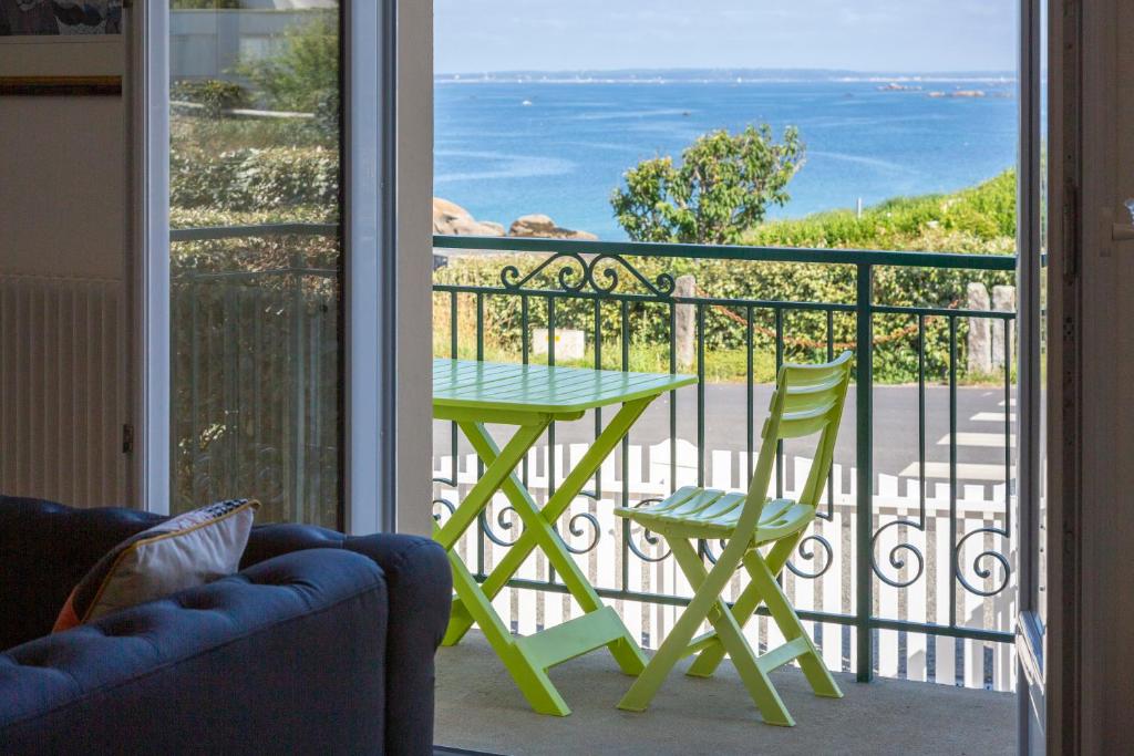 Balkón nebo terasa v ubytování Ty porz mouzic vue mer 50m plage