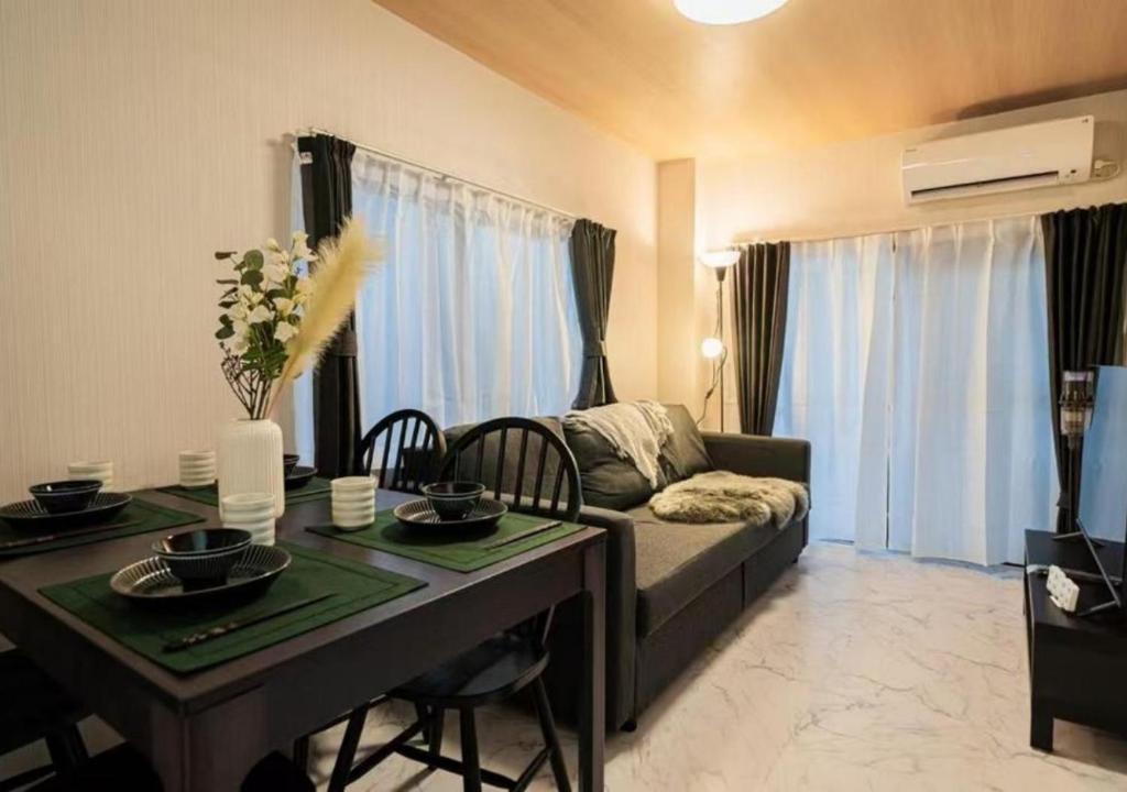 Χώρος καθιστικού στο Kasai Light Luxury House 101