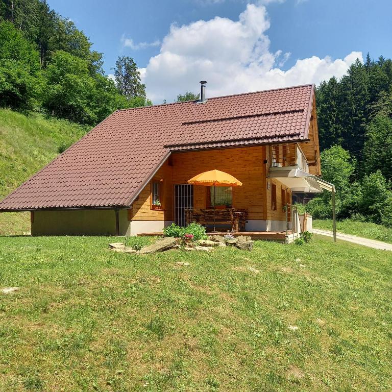 Budova, kde se apartmán nachází