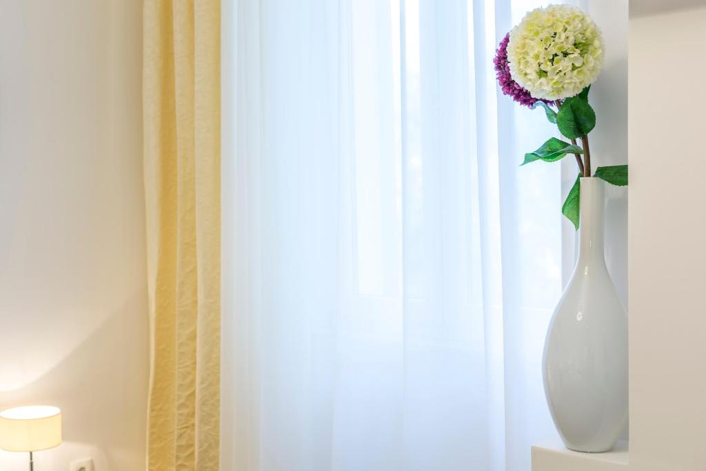 Luxury Accommodation Marino - 17