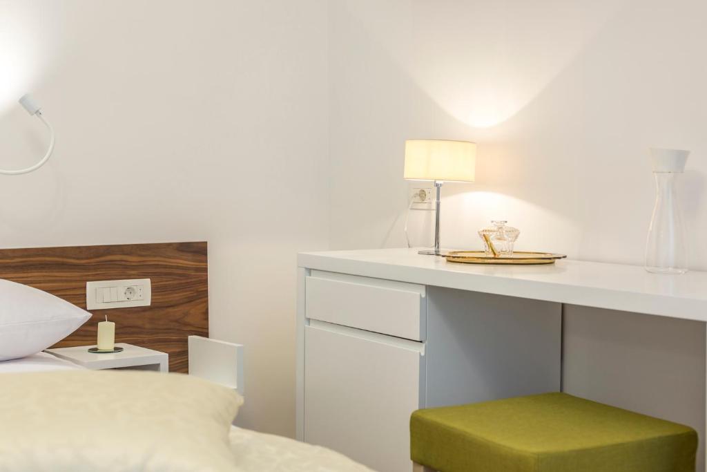 Luxury Accommodation Marino - 12