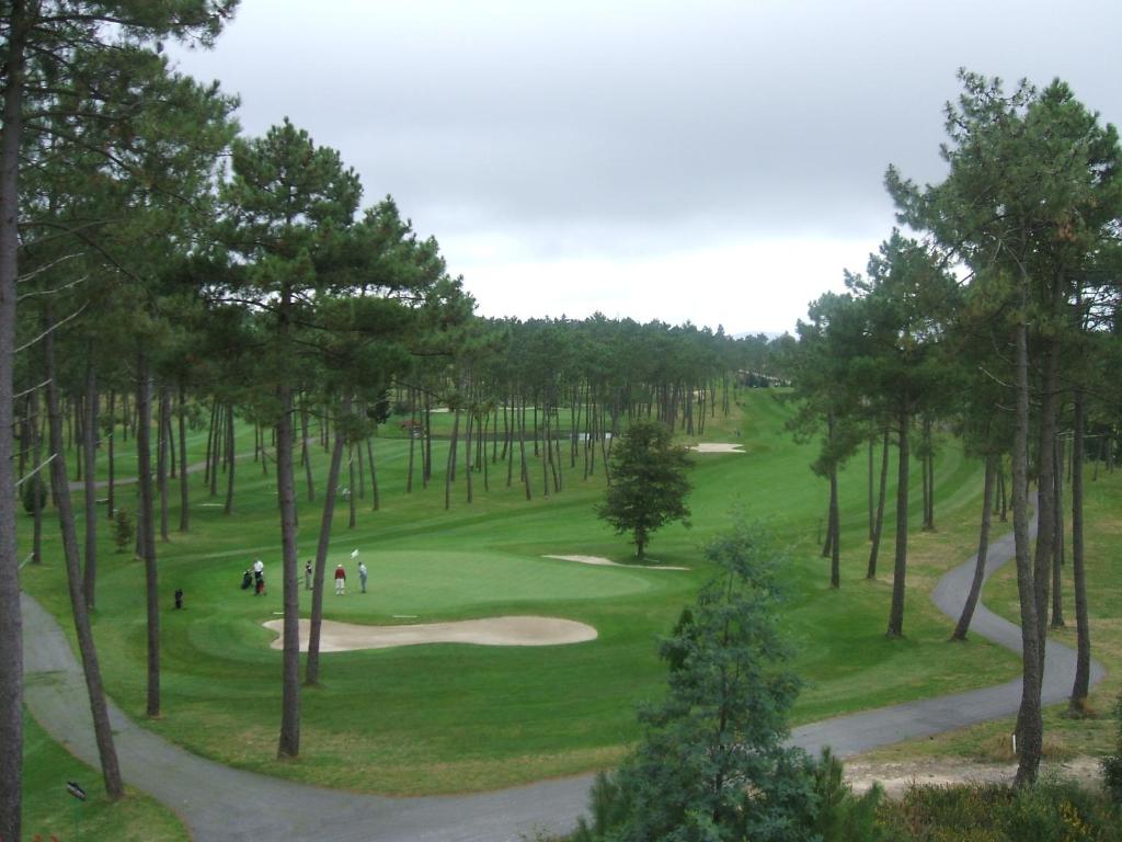 Golf facilities at a szállodákat or nearby