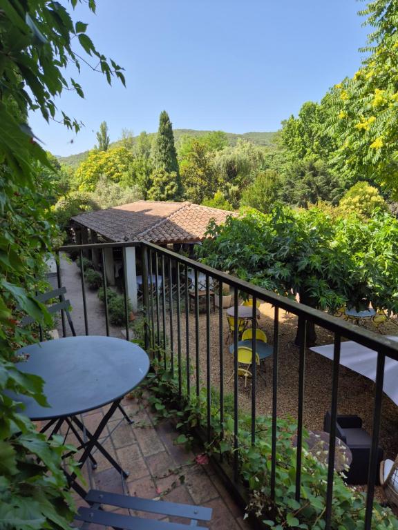 Logis Hôtel Restaurant Les Norias - Tweepersoonskamer Met Balkon