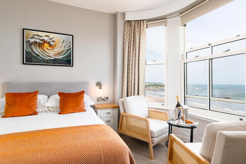 The Clarence Gardens Hotel, BW Signature Collection