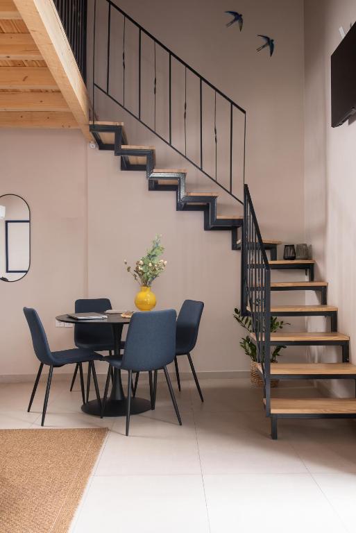 Living Yard Thissio - Resim 7