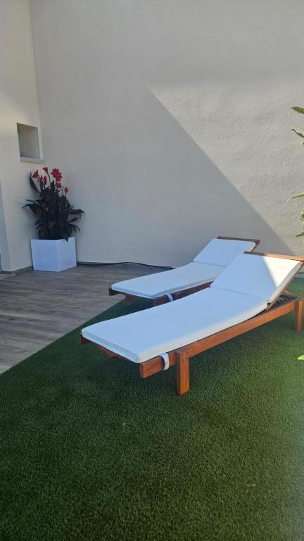 Zahrada ubytování DADA Suites and Sea