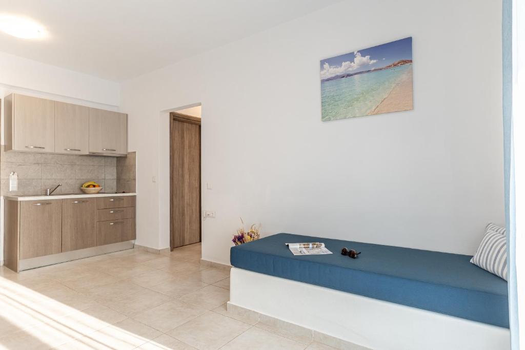 Kuchyň nebo kuchyňský kout v ubytování Evripus Suites