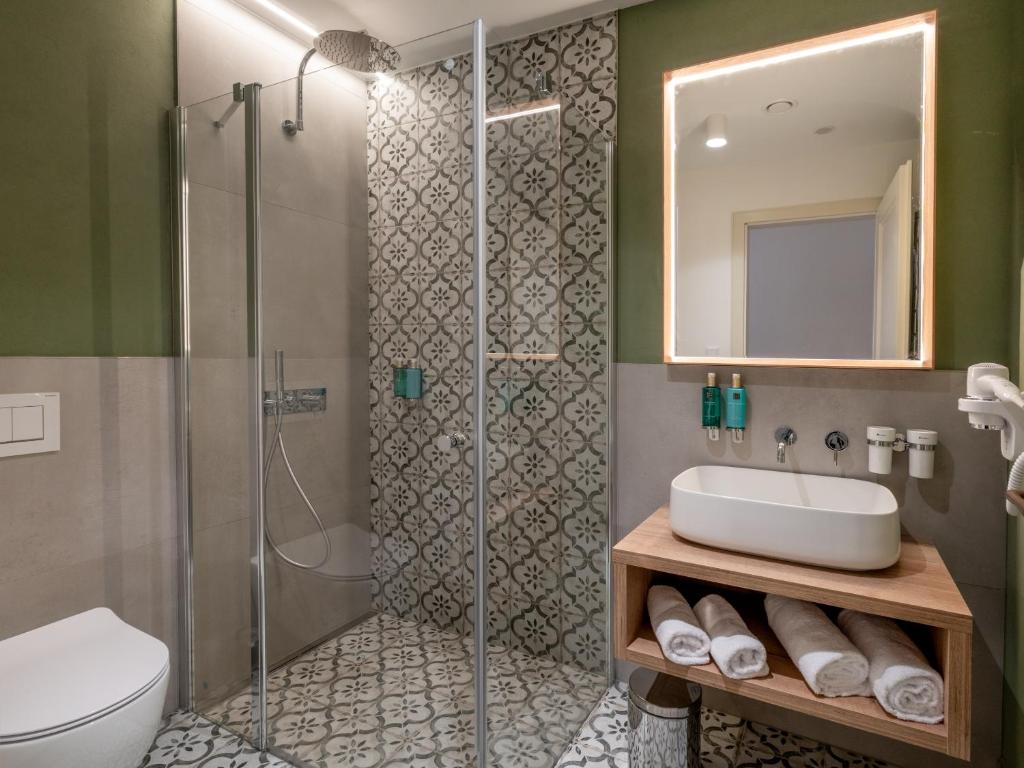 The Botanist by Adrez - 7