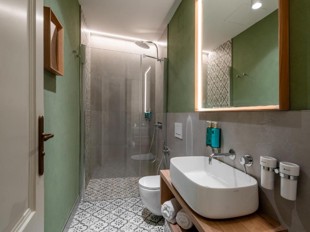 The Botanist by Adrez - 15