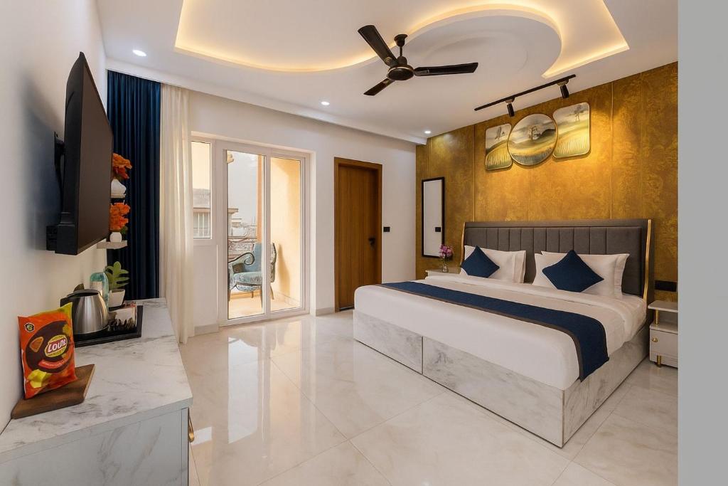 Voodi või voodid majutusasutuse Amaze Stays Noida Sector 70 toas