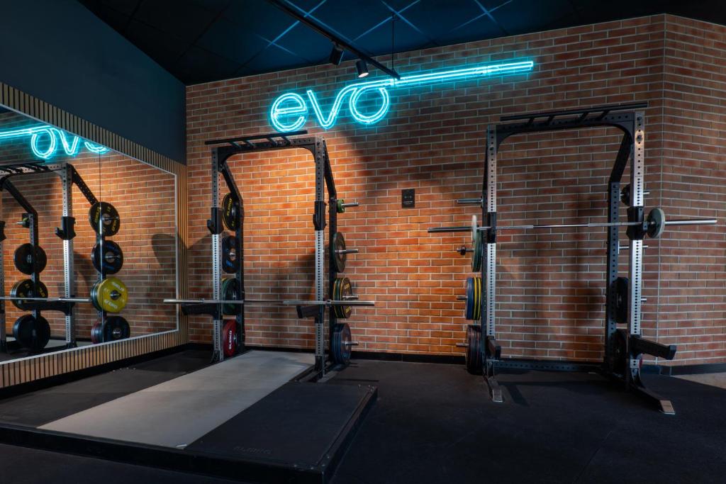 Fitness centrum a/nebo fitness zařízení v ubytování The Circus Hostel