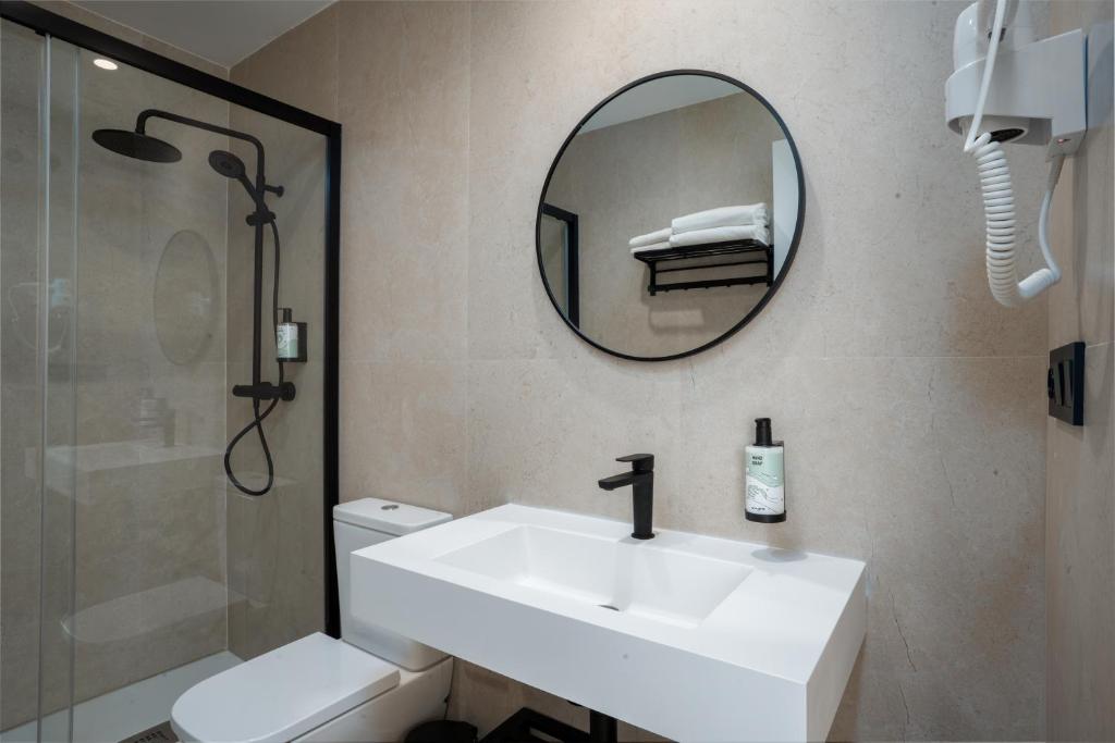 Smartr Sevilla Puente de Triana - 4