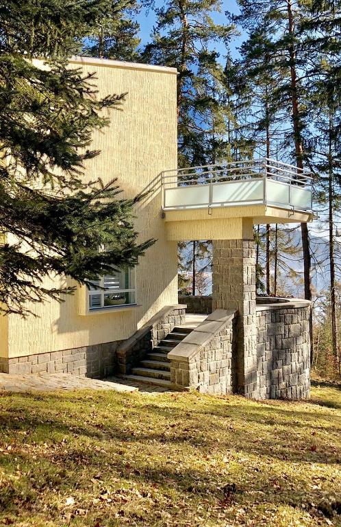 Edificio en el que se encuentra la villa