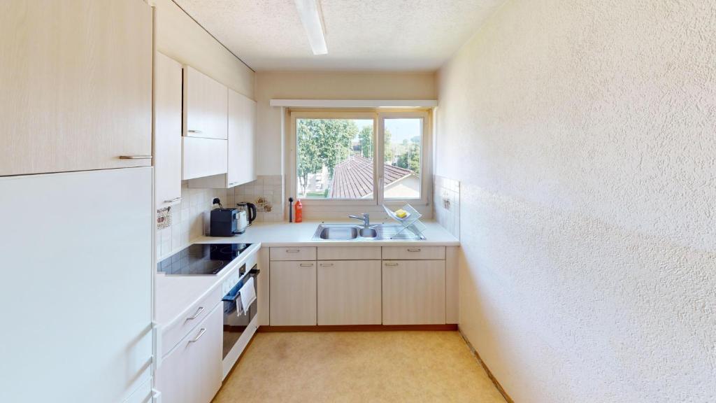 Cozy and Simple Apartments with Natural Light - Resim 8