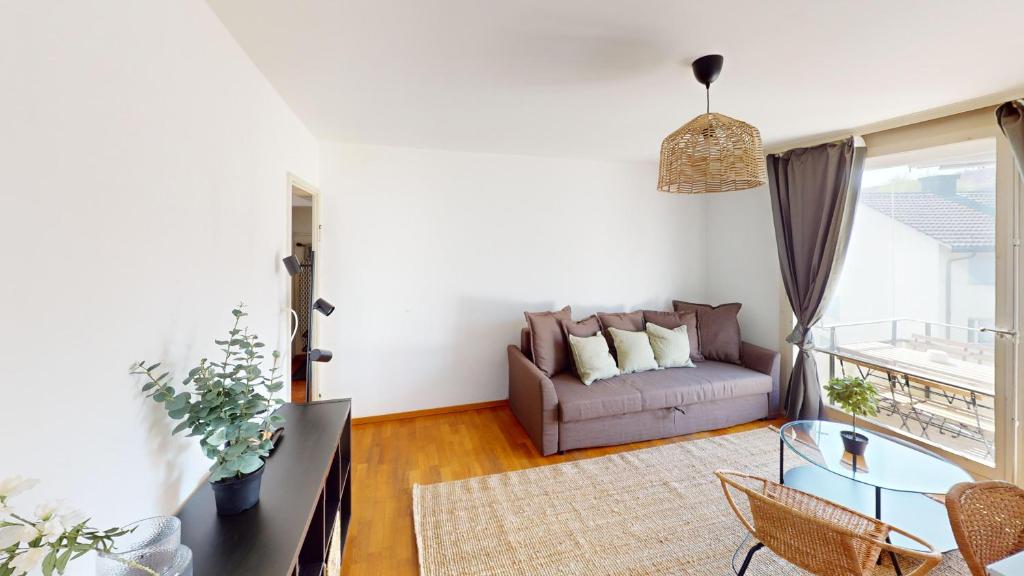 Cozy and Simple Apartments with Natural Light - Resim 10