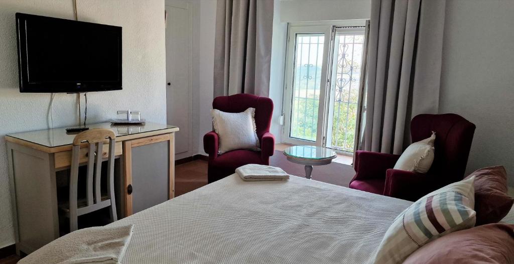 Hotel Los Olivos - 12