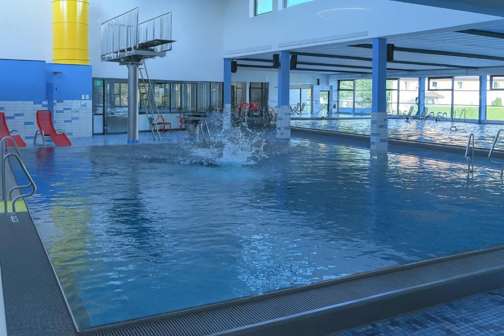 Bazén v ubytování Hotel Touric nebo v jeho okolí