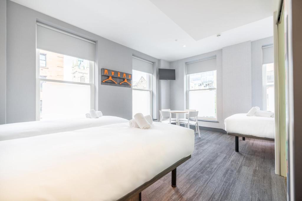 easyHotel Belfast - Resim 21