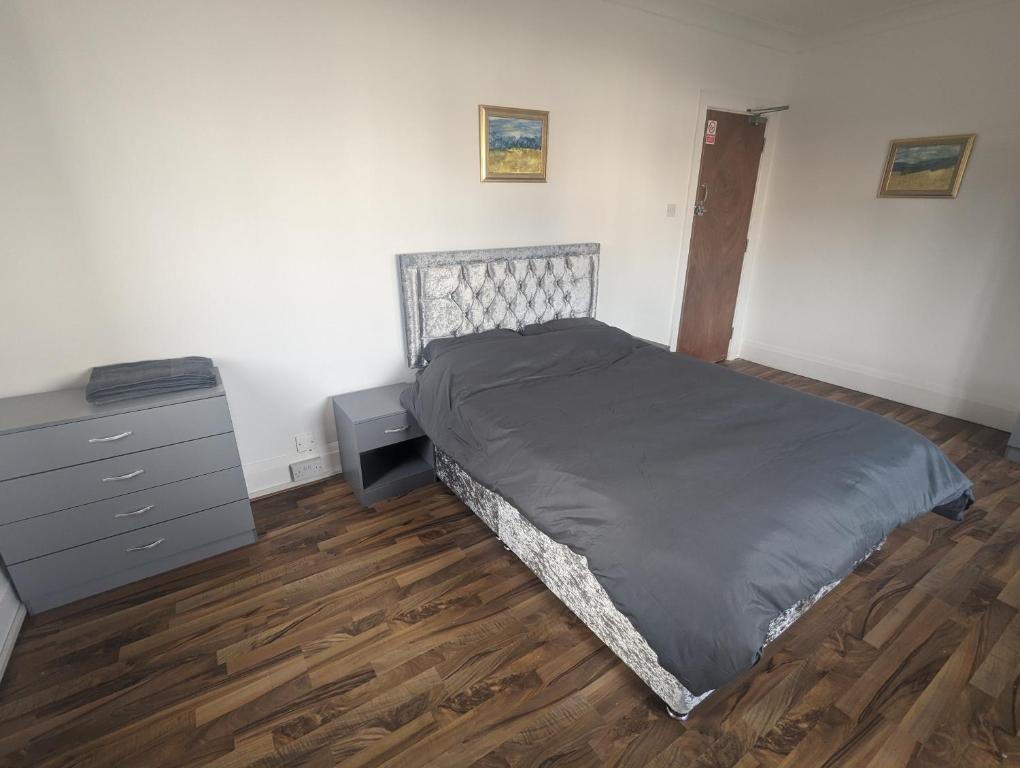 The Noisy Rooms - Resim 11