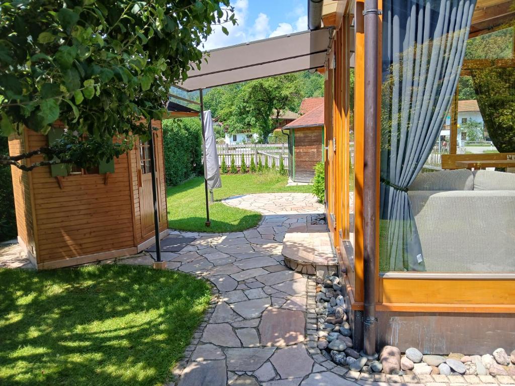 Zahrada ubytování Ferienhaus Keramik-Alm mit Garten und Sauna